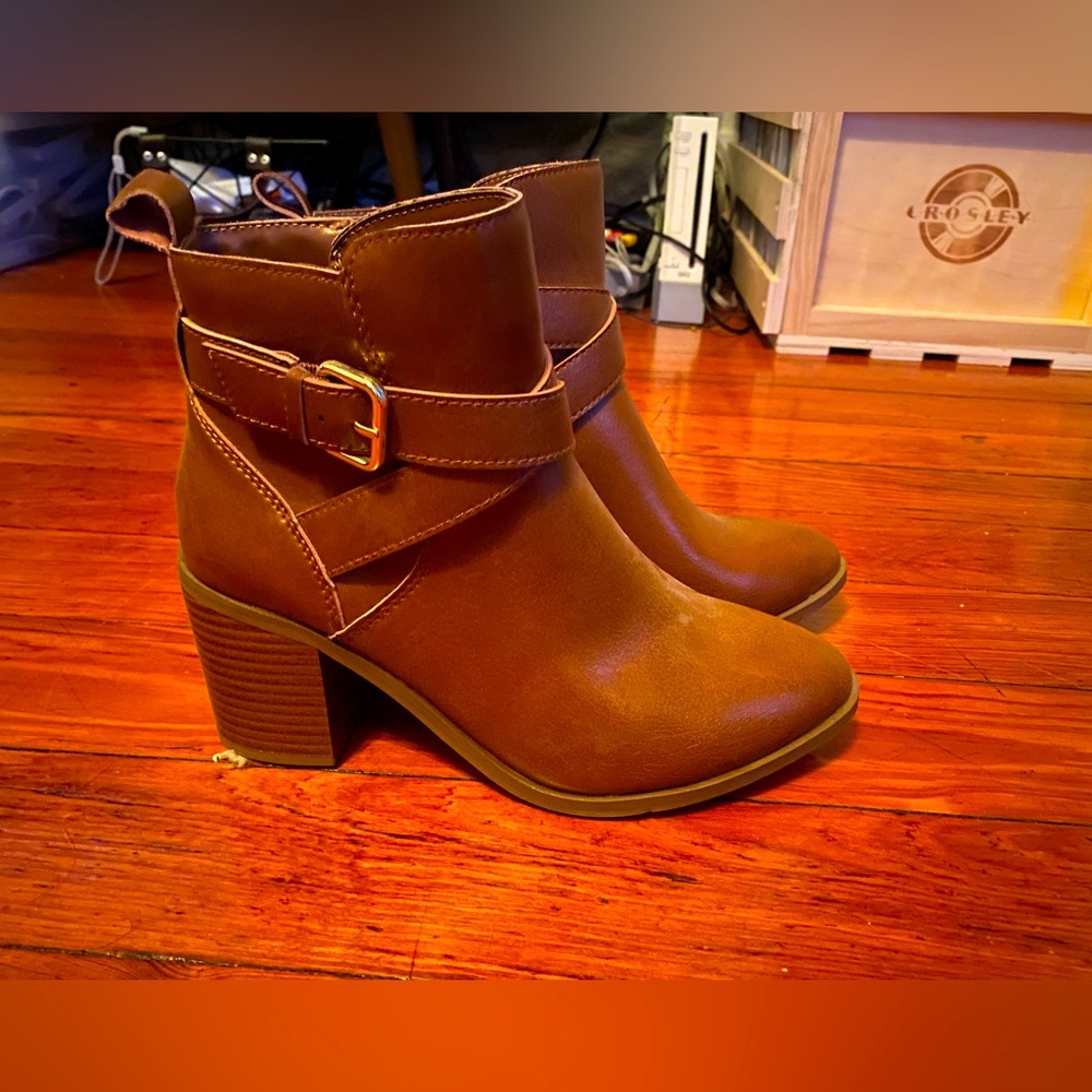 Brown Lottie Heeled Buckle Ankle Boot in a size 8
